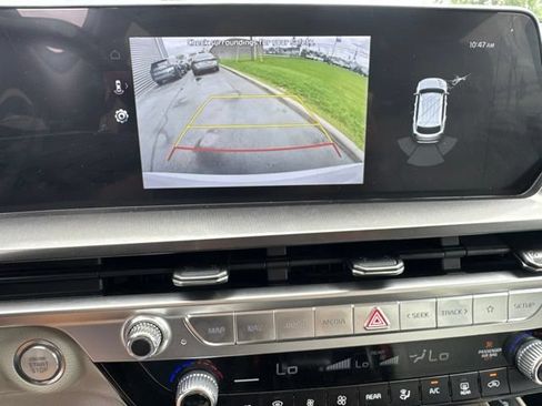 Used 2024 Kia Telluride S FWD image 26