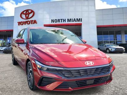 Used 2024 Hyundai Elantra SEL w/ Convenience Package