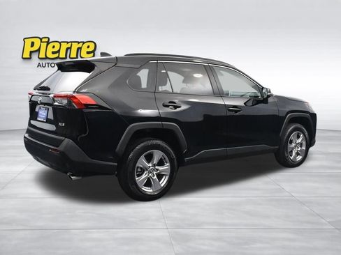 Used 2023 Toyota RAV4 XLE w/ Convenience Package image 4