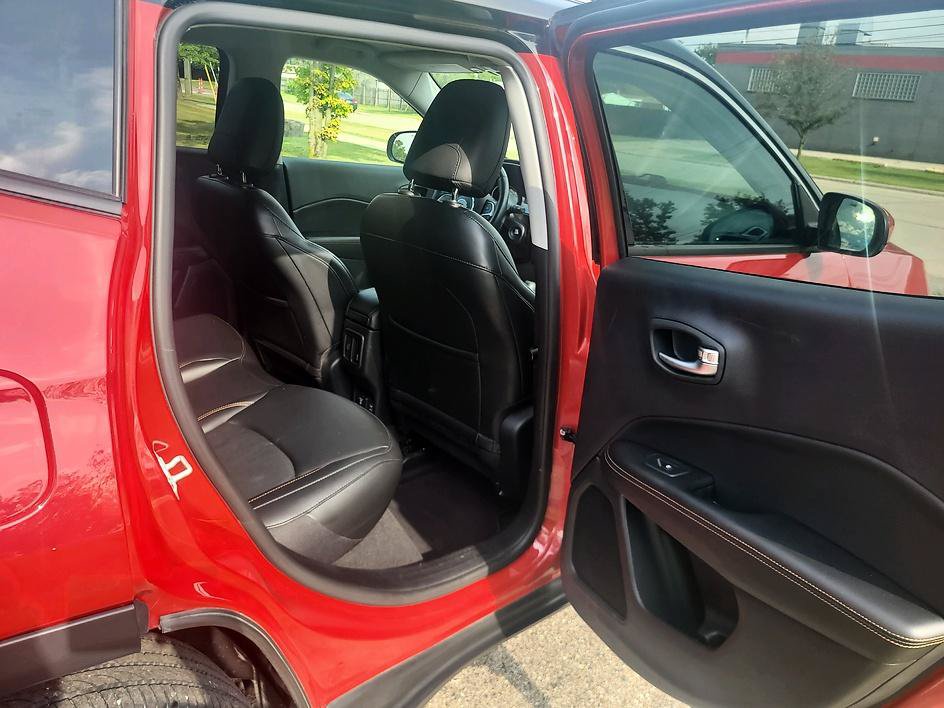 Used 2021 Jeep Compass Limited AWD/4WD image 39