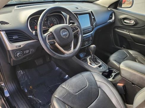 Used 2015 Jeep Cherokee Limited w/ Luxury Group image 15