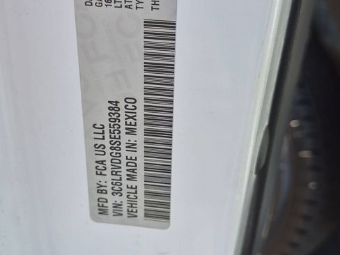Used 2025 RAM ProMaster 2500 FWD image 28