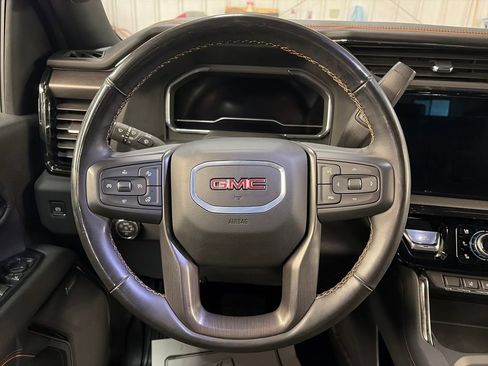 Used 2024 GMC Sierra 2500 AT4 w/ Snow Plow Prep/Camper Package AWD/4WD image 20