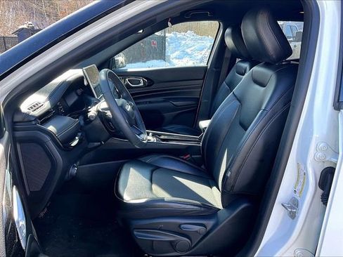 Used 2022 Jeep Compass Altitude image 20