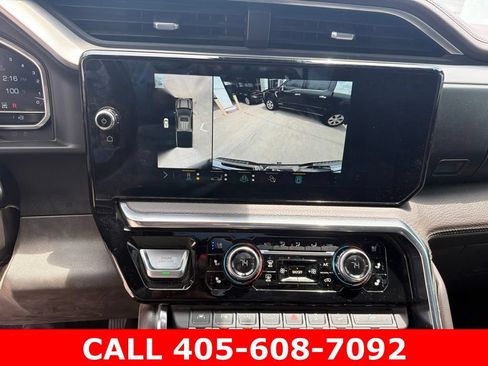 Used 2023 GMC Sierra 1500 Denali w/ Denali Reserve Package AWD/4WD image 12