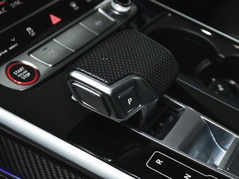 Used 2025 Audi SQ7 Premium Plus image 57