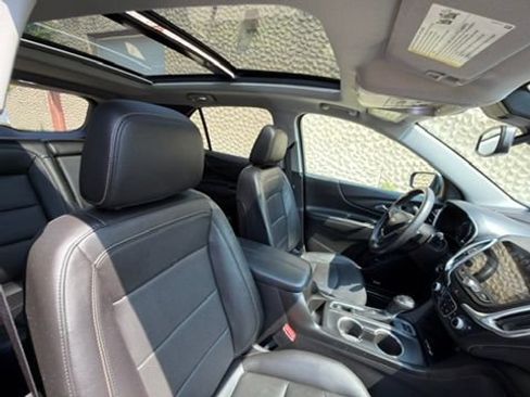 Used 2018 Chevrolet Equinox Premier AWD/4WD image 23