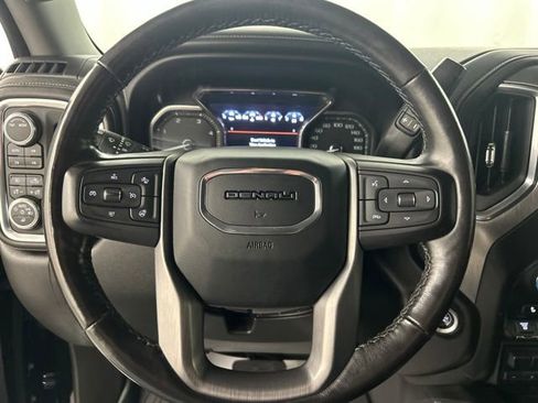 Used 2021 GMC Sierra 2500 Denali w/ Denali Ultimate Package AWD/4WD image 13