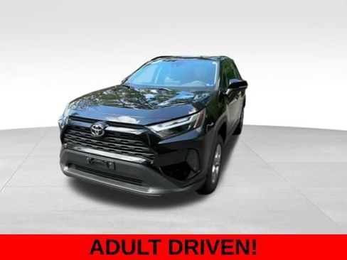 Used 2025 Toyota RAV4 XLE FWD image 2