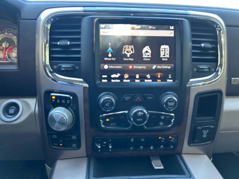 Used 2018 RAM 1500 Laramie Longhorn image 10