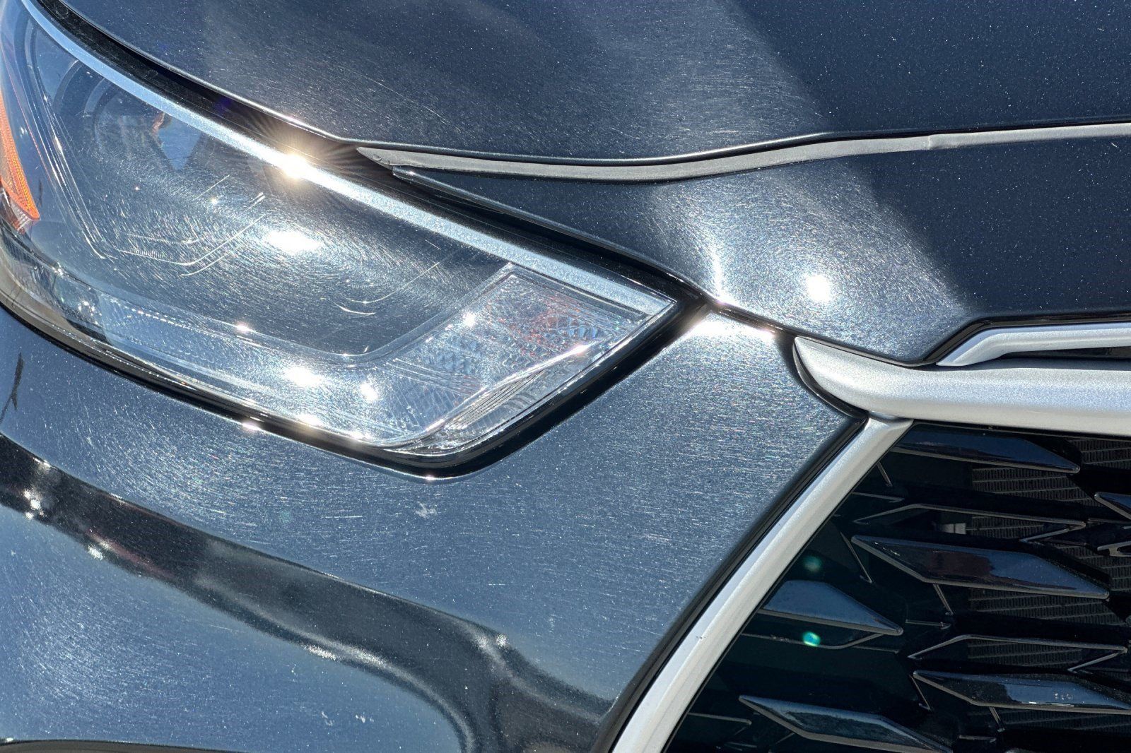 Used 2026 Toyota Highlander XLE AWD/4WD image 10