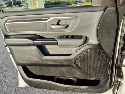 Used 2020 RAM 1500 Big Horn image 25