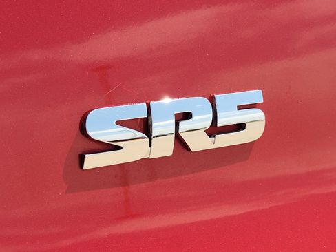 Used 2021 Toyota 4Runner SR5 Premium AWD/4WD image 13