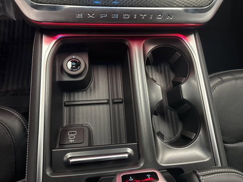 New 2026 Ford Expedition Max Platinum AWD/4WD image 25