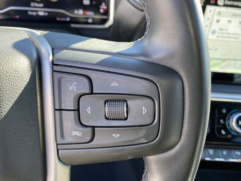 Used 2024 GMC Sierra 3500 Denali image 16