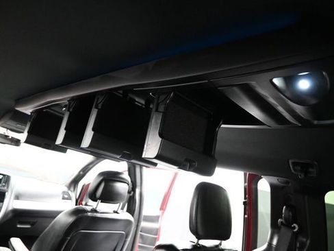 Used 2017 Dodge Grand Caravan GT image 20