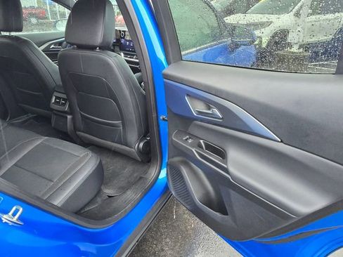 Certified 2025 Chevrolet Equinox EV LT w/ Convenience Package image 18