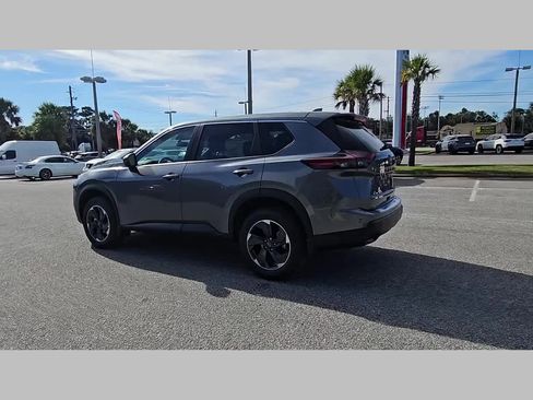 New 2026 Nissan Rogue SV image 28