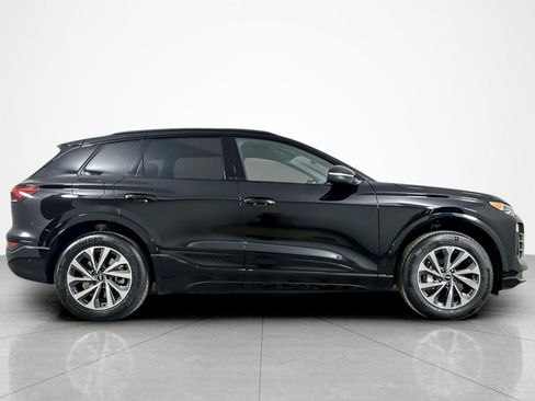 New 2025 Audi Q6 e-tron Premium image 7
