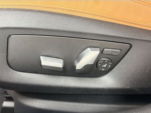 Used 2023 BMW 530i w/ M Sport Package RWD image 19