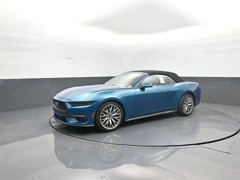 New 2026 Ford Mustang Premium RWD image 4