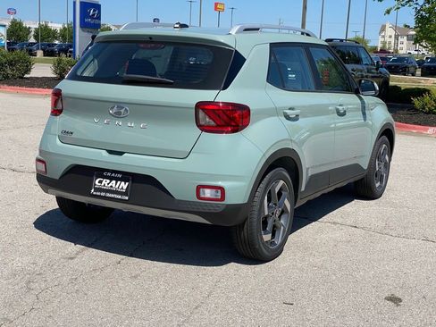 New 2026 Hyundai Venue SEL FWD image 7