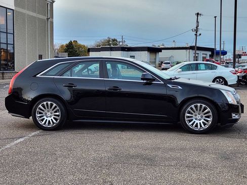 Used 2013 Cadillac CTS Performance w/ Performance Luxury Package image 11