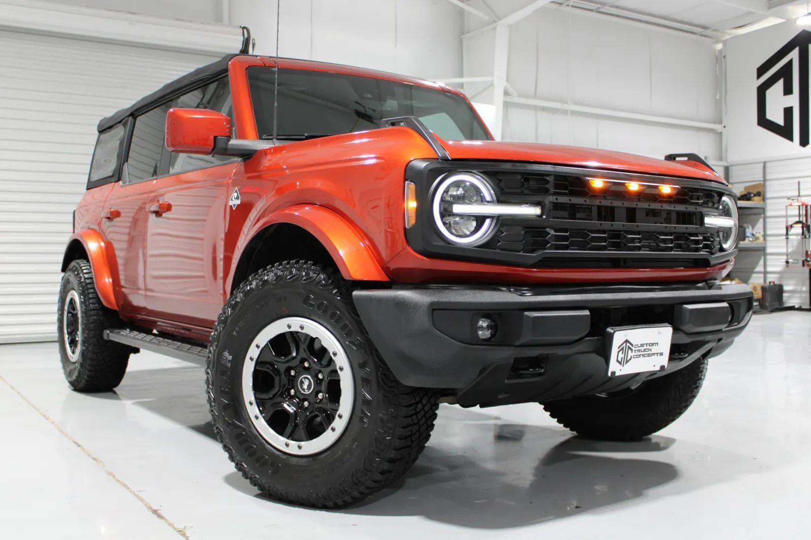 Used 2022 Ford Bronco Outer Banks AWD/4WD image 20