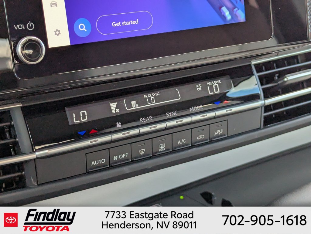 Certified 2026 Toyota Sienna LE FWD image 27