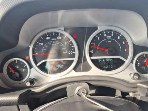 Used 2010 Jeep Wrangler Sport AWD/4WD image 7
