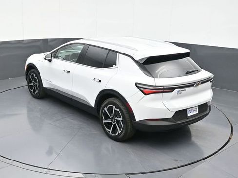 New 2026 Chevrolet Equinox EV LT FWD image 53