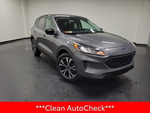 Used 2021 Ford Escape SE w/ SE Sport Appearance Package AWD/4WD image 3
