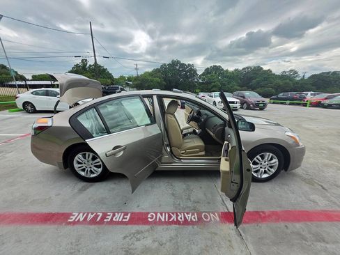 Used 2012 Nissan Altima 2.5 SL w/ 2.5SL Pkg FWD image 32