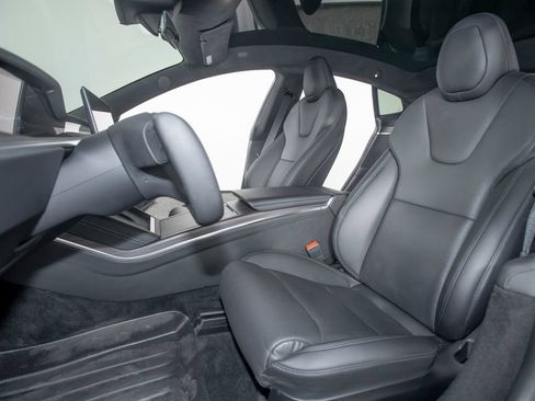 Used 2022 Tesla Model S AWD/4WD image 3