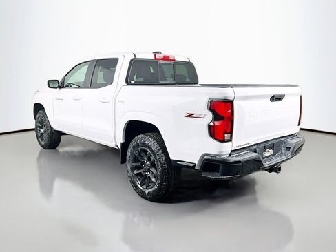 New 2026 Chevrolet Colorado Z71 w/ Midnight Edition AWD/4WD image 7