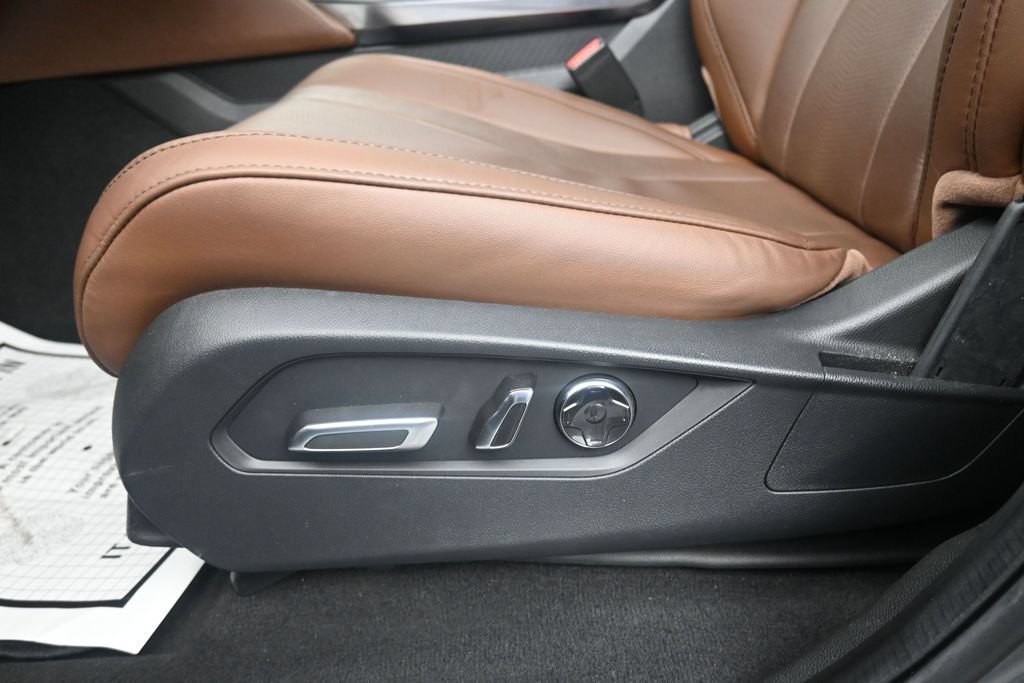 Used 2025 Acura MDX w/ Technology Package FWD image 14