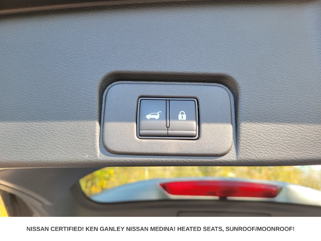 Certified 2024 Nissan Rogue SV w/ SV Premium Package AWD/4WD image 48