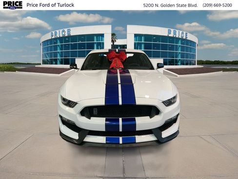 Used 2016 Ford Mustang Shelby GT350 w/ Technology Package image 2