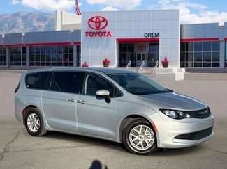 Used 2022 Chrysler Voyager LX video 1