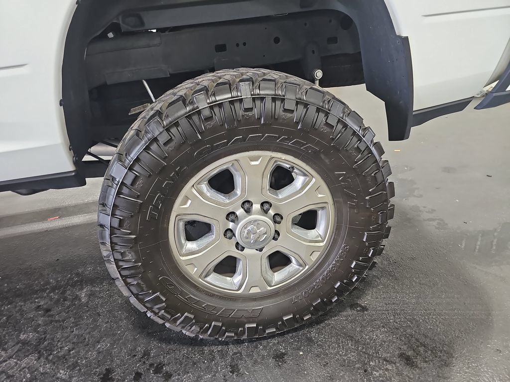 Used 2023 RAM 2500 Laramie AWD/4WD image 33