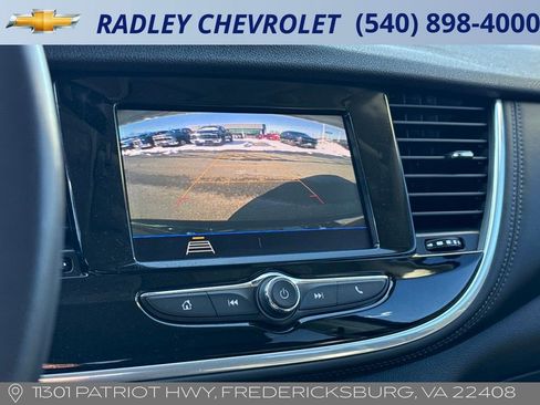 Certified 2022 Buick Encore Preferred w/ Safety Package image 9