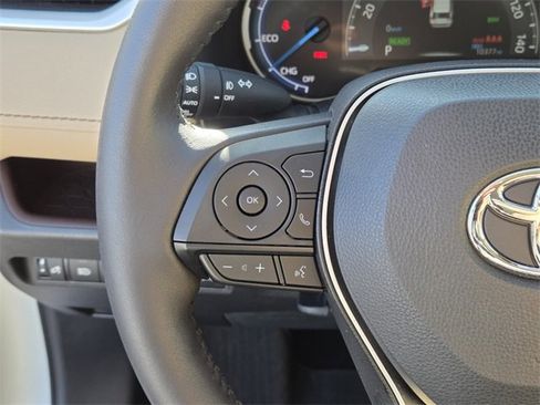Used 2022 Toyota RAV4 Limited w/ Limited Grade Weather Package image 18