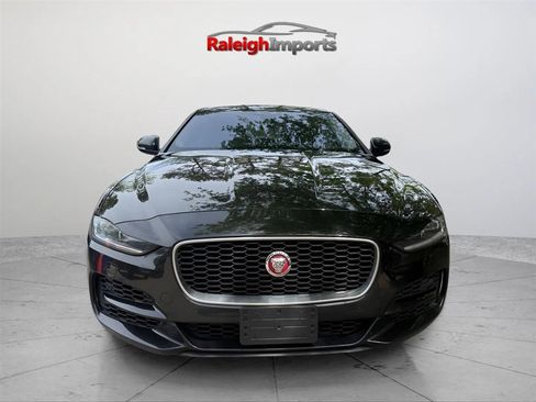 Used 2020 Jaguar XE S RWD image 3
