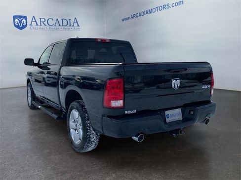 Used 2019 RAM 1500 Express w/ Express Value Package image 3