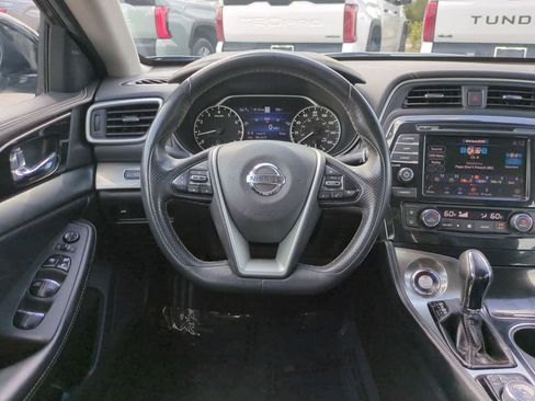 Used 2020 Nissan Maxima 3.5 SV w/ Floor Mat Group FWD image 15