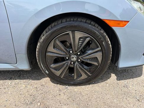 Used 2019 Honda Civic EX image 28