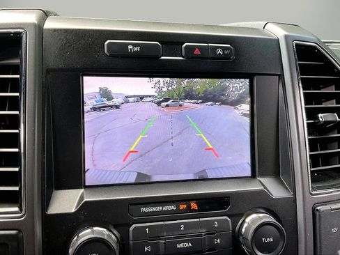 Used 2020 Ford F150 XLT w/ Equipment Group 302A Luxury AWD/4WD image 13
