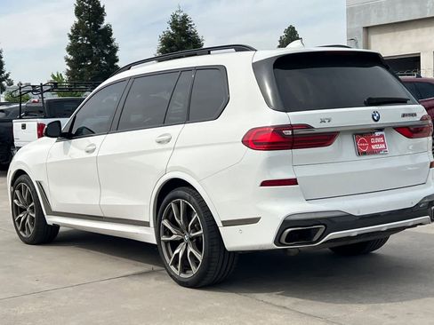Used 2020 BMW X7 M50i image 7