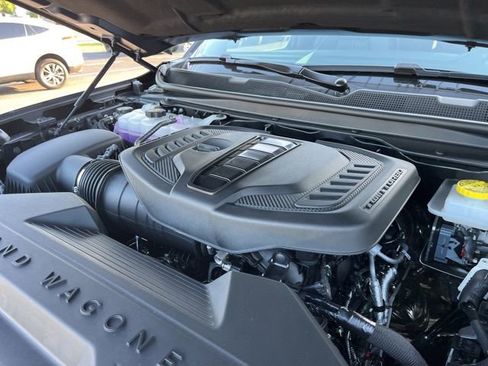 New 2026 Jeep Grand Wagoneer Limited AWD/4WD image 28