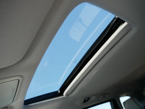 Used 2022 Honda Odyssey EX-L image 32